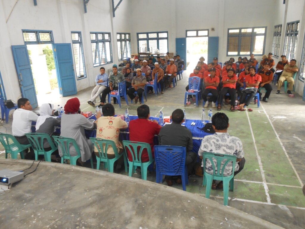 Peserta Bimtek Pemungutan Suara dan Rekapitulasi Penghitungan Suara tingkat PPS di Kec. Panyabungan Selatan