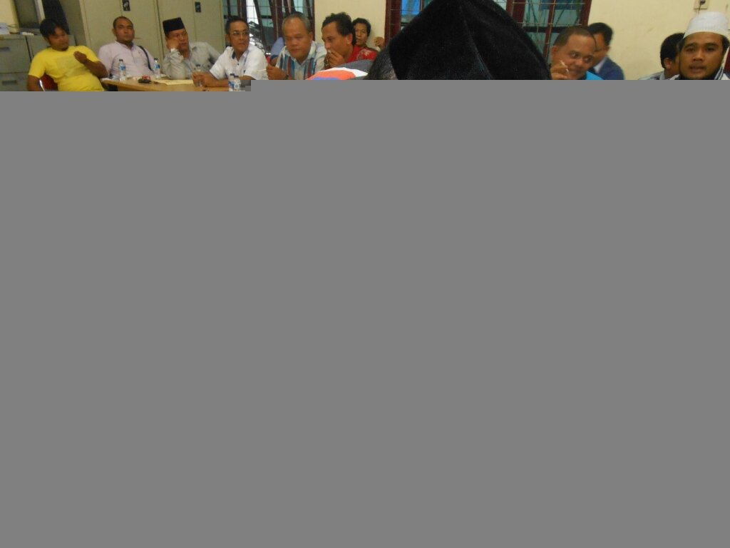 Peserta Rapat Penetapan Alat Peraga Kampanye